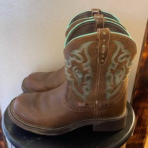 Women’s Justin Boots